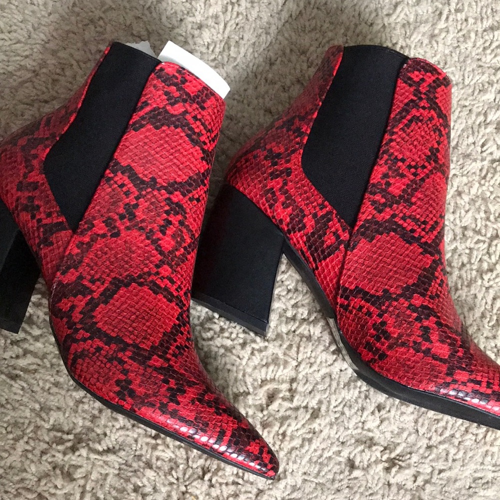 NEVER WORN red snakeskin booties
